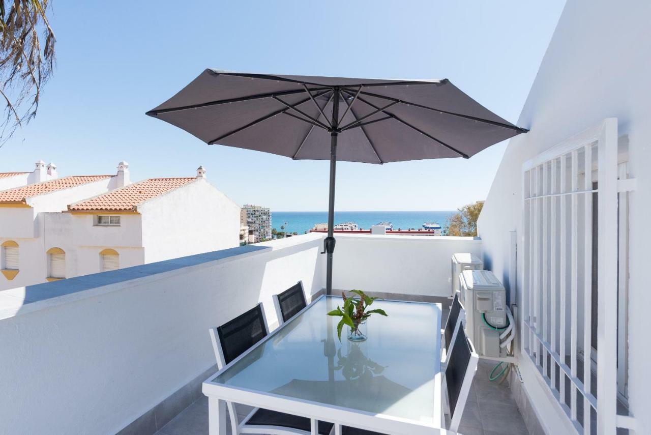 Benalmadena: Adosado Con Piscina Y Jardinヴィラ エクステリア 写真